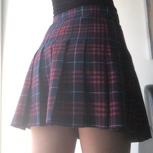 American apparel plaid skirt